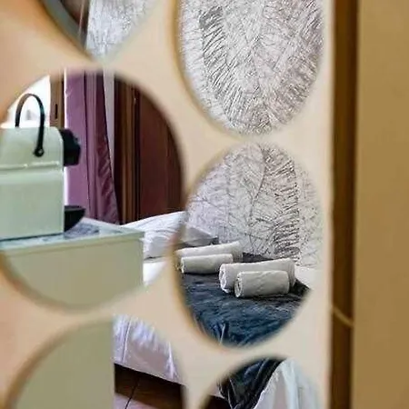 Comodo Alla Metro Ideale Per Coppie E Famiglie, Casa Costa