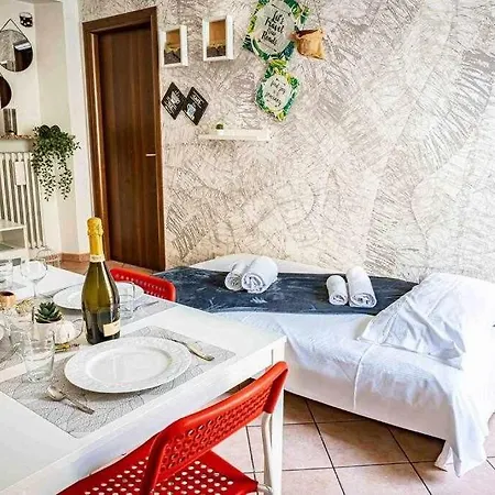 Apartmán Comodo Alla Metro Ideale Per Coppie E Famiglie, Casa Costa Collegno
